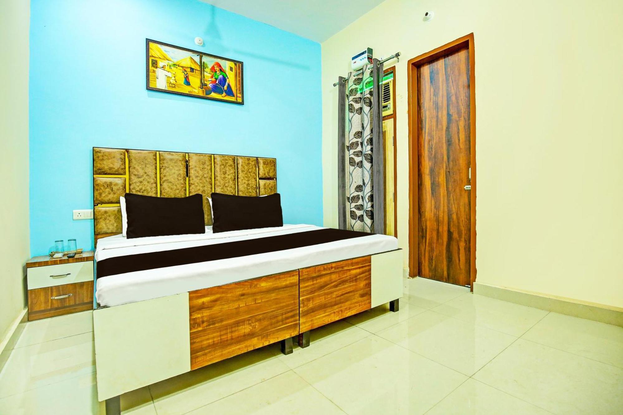 Super Hotel O Sirsa Hotel & Guest House Exterior foto